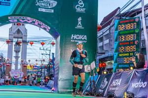 BIB: 3103, 160, 182, 100, 183, 102, 188, 3097
                            <button type="button" onclick="openModal(21794863)" class="btn btn-primary btn-sm float-right btn-popup" data-toggle="modal" data-target=".modal-high-quality">
                        <i class="fas fa-shopping-cart"></i> Add to Cart
                    </button>
                                            <button type="button" onclick="isThisMe(21794863, true)" class="btn btn-success btn-sm float-right btn-popup btn-isme hidden" data-toggle="tooltip" data-placement="bottom" title="นี่คือรูปของคุณใช่ไหม คลิกที่นี่เพื่อเอาเข้าอัลบั้ม">
                        <i class="fas fa-plus"></i> Add to album
                    </button>
                    <button type="button" onclick="isThisMe(21794863, false)" class="btn btn-warning btn-sm float-right btn-popup btn-isnotme hidden">
                        <i class="fas fa-ban"></i> Remove from album
                    </button>